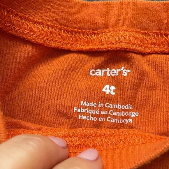 Carter’s set of 2 shirts - Picture 8 of 9